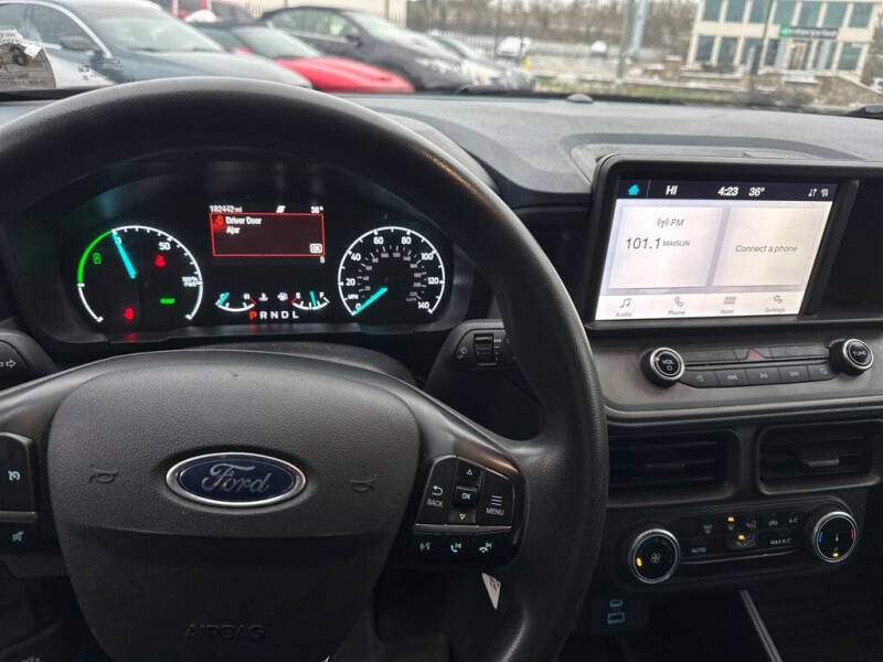 2023 Ford Maverick XL