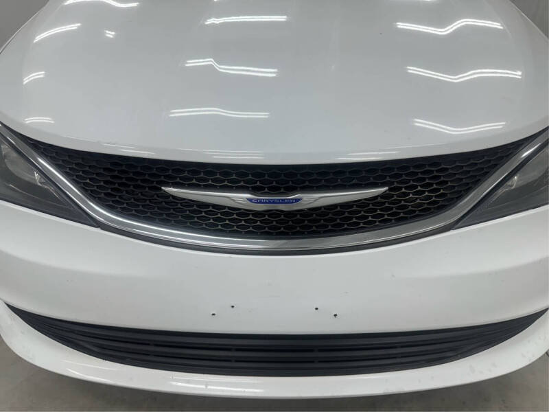 2020 Chrysler Voyager LXi