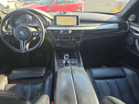 2016 BMW X6 M