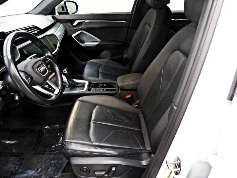 2021 Audi Q3 quattro S line Premium 45 TFSI