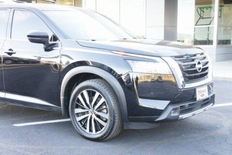 2023 Nissan Pathfinder Platinum