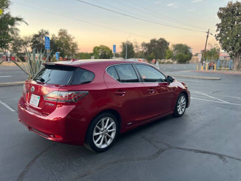 2012 Lexus CT 200h