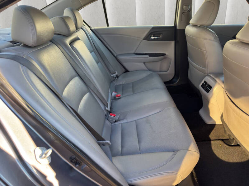 2017 Honda Accord EX-L V6