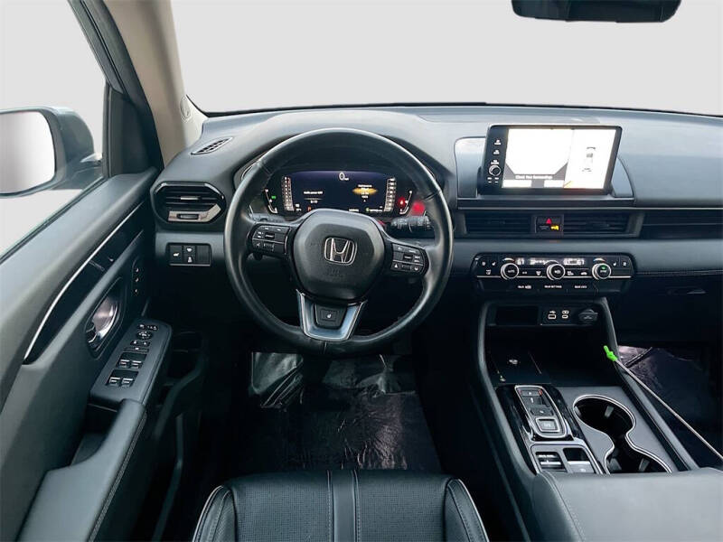2023 Honda Pilot Elite