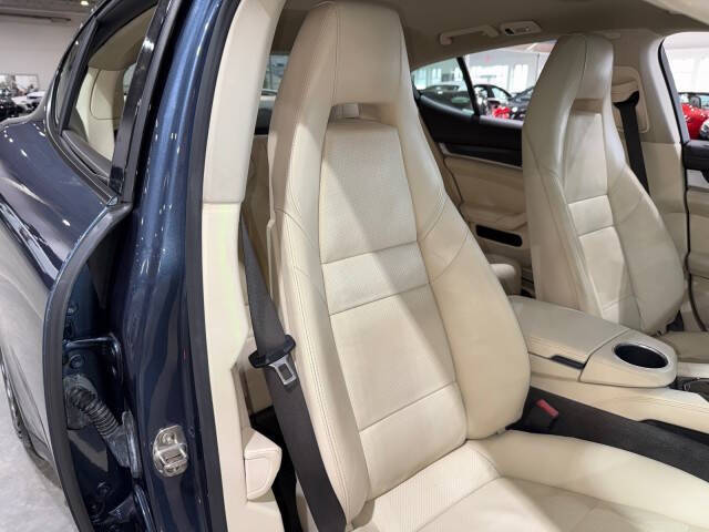 2014 Porsche Panamera