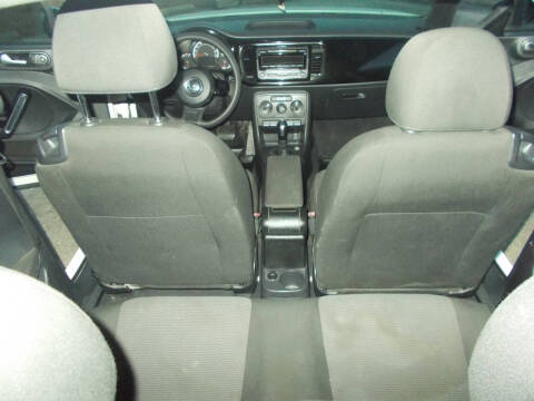 2014 Volkswagen Beetle 2.5L Entry PZEV