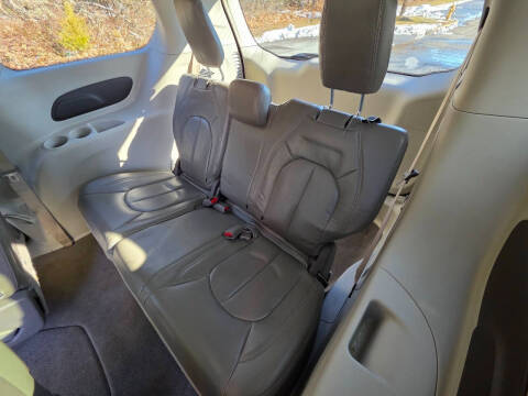 2017 Chrysler Pacifica Touring