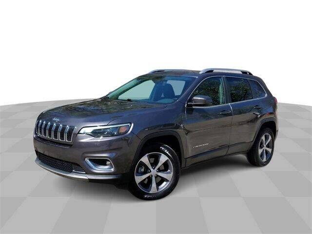 2020 Jeep Cherokee for sale at Bowman Auto Center in Clarkston, MI