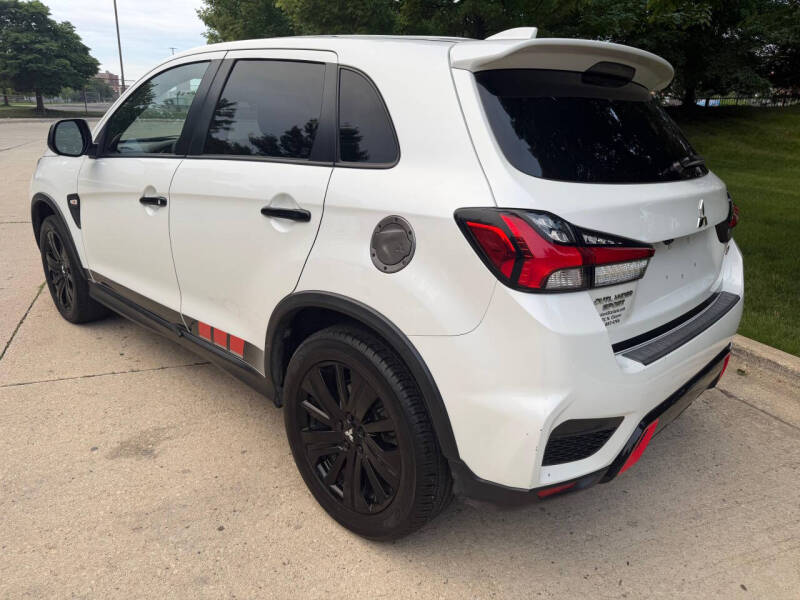 2020 Mitsubishi Outlander Sport ES