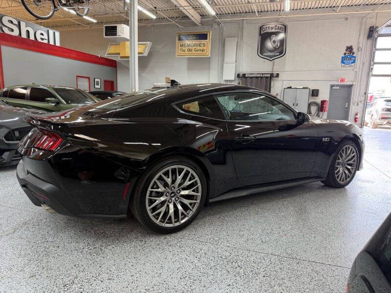2025 Ford Mustang