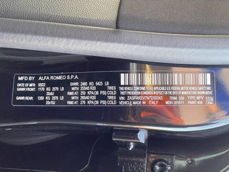 2022 Alfa Romeo Stelvio Quadrifoglio