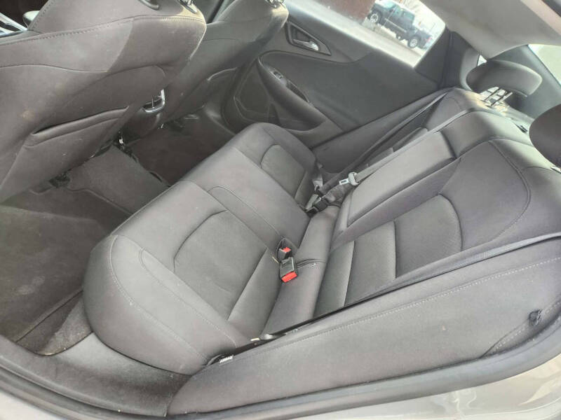 2017 Chevrolet Malibu LT