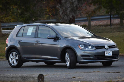 2017 Volkswagen Golf TSI SE