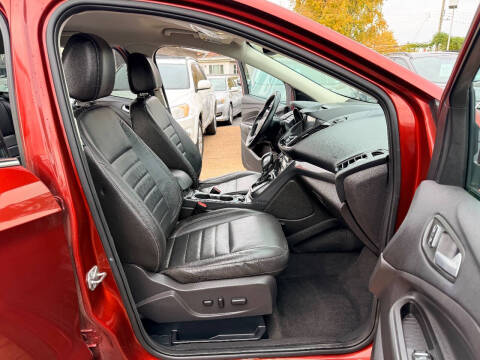 2016 Ford Escape Titanium