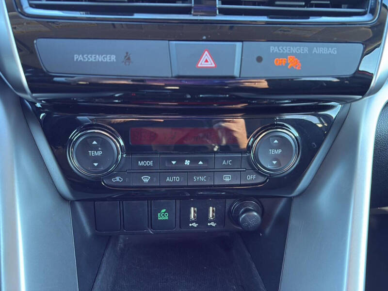 2025 Mitsubishi Eclipse Cross SE