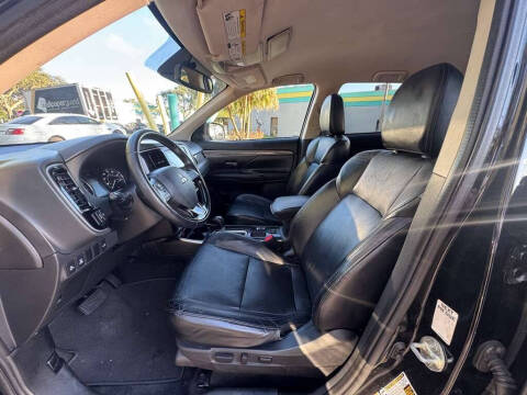 2020 Mitsubishi Outlander SEL