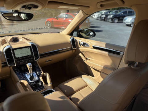 2016 Porsche Cayenne