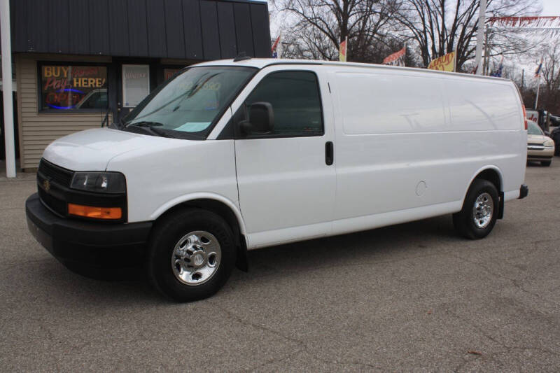 2018 Chevrolet Express for sale at eAutoTrade in Evansville IN