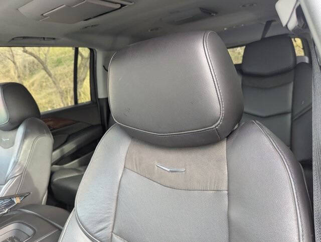 2018 Cadillac Escalade ESV Premium Luxury