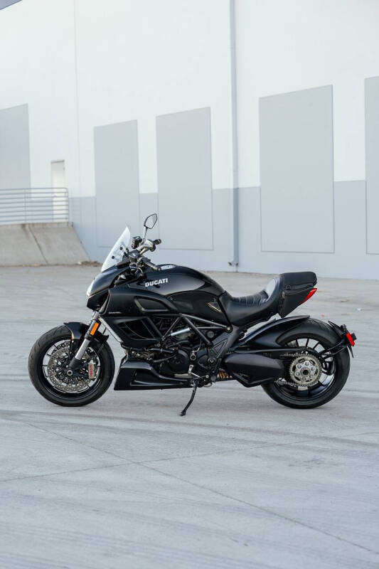 2011 Ducati Diavel