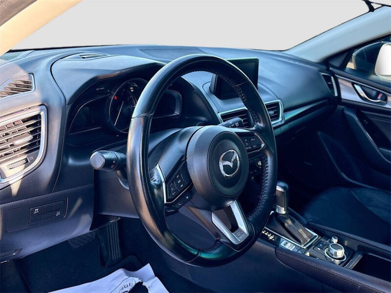 2018 Mazda MAZDA3 Grand Touring