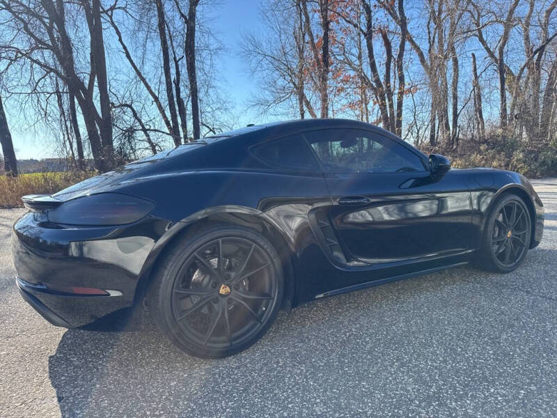 2019 Porsche 718 Cayman