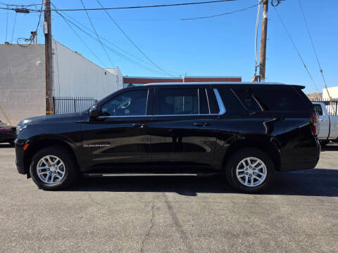2022 Chevrolet Suburban LT