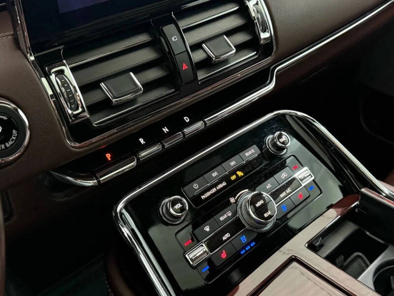 2020 Lincoln Navigator L Black Label