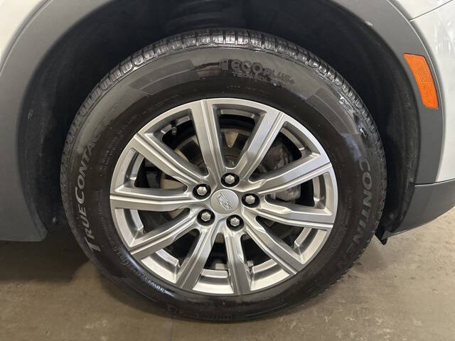 2021 Cadillac XT4 Premium Luxury