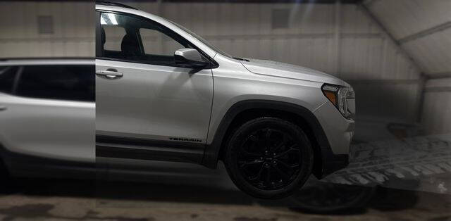 2022 GMC Terrain SLE