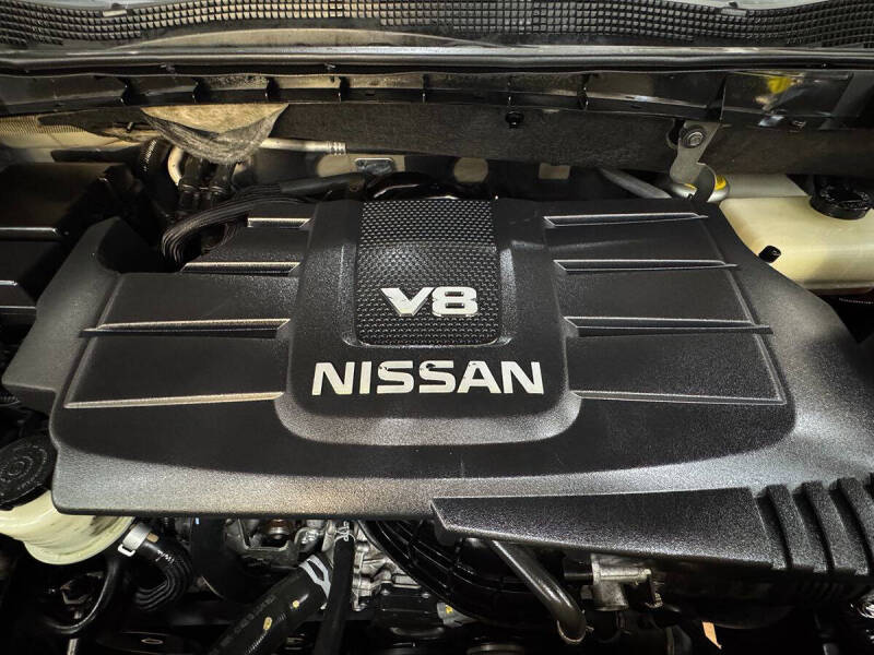 2017 Nissan Titan XD SL