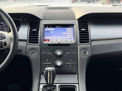 2019 Ford Taurus SEL