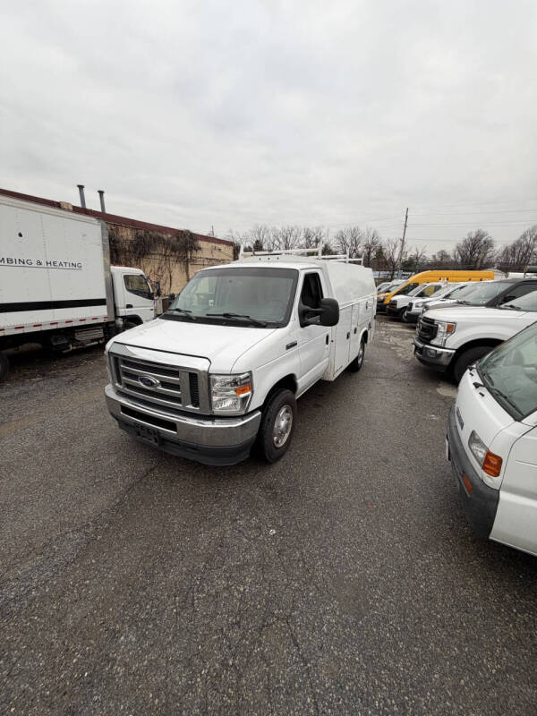 2021 Ford E-Series E-350 SD
