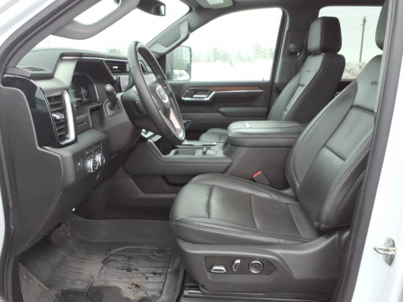 2024 GMC Sierra 3500HD