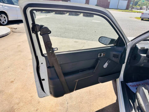 1990 GEO Metro XFi