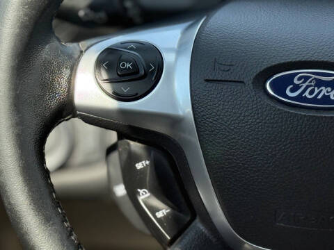 2017 Ford C-MAX Energi SE