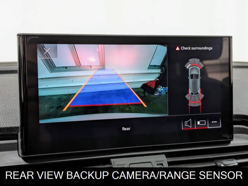 2023 Audi Q5 quattro Premium 40 TFSI