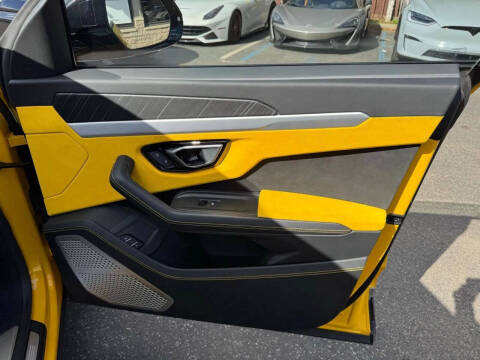 2019 Lamborghini Urus