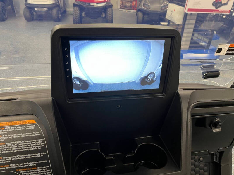 2026 E-Z-GO RXV