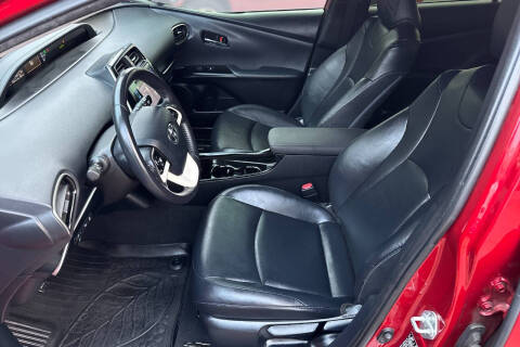 2018 Toyota Prius Three Touring