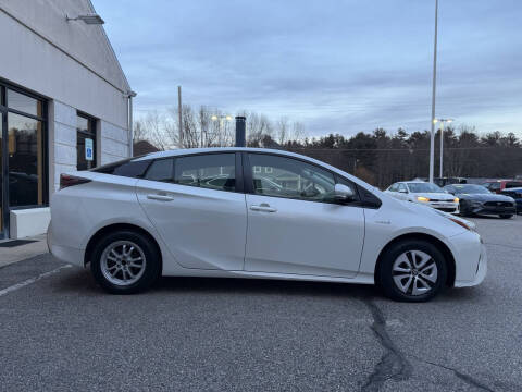 2017 Toyota Prius Two
