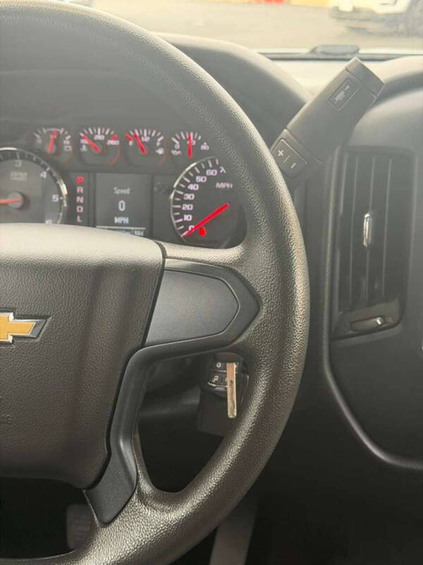 2018 Chevrolet Silverado 1500 Custom