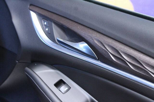 2024 Buick Enclave Avenir