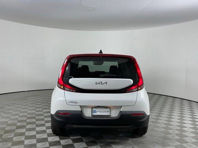 2022 Kia Soul LX