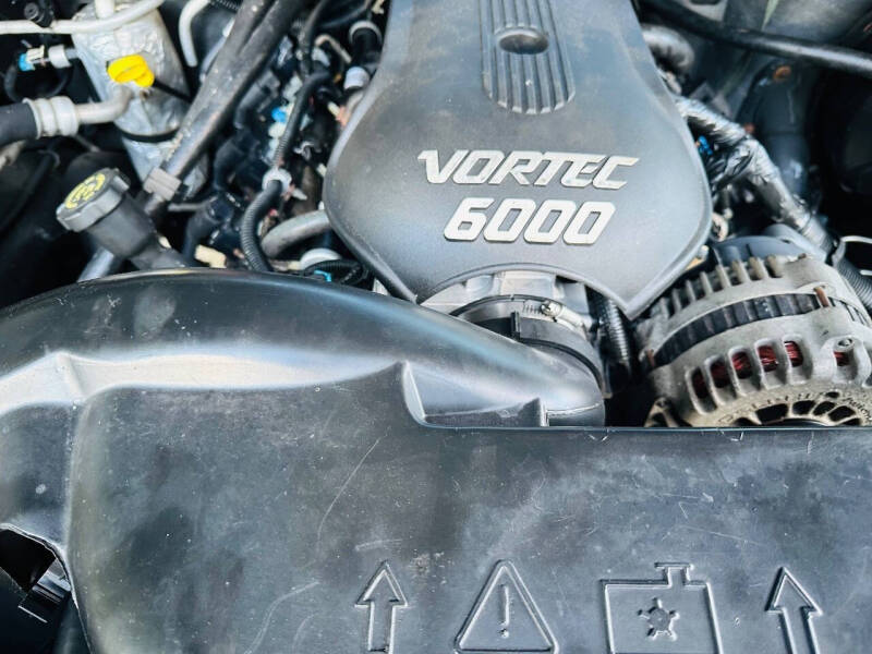 2002 GMC Yukon XL Denali