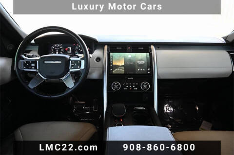 2021 Land Rover Discovery P300 S R-Dynamic