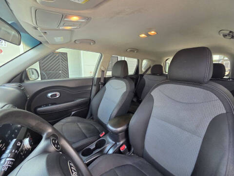 2019 Kia Soul +