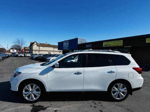 2018 Nissan Pathfinder SL