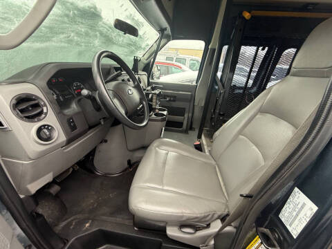 2014 Ford E-Series E-350 SD