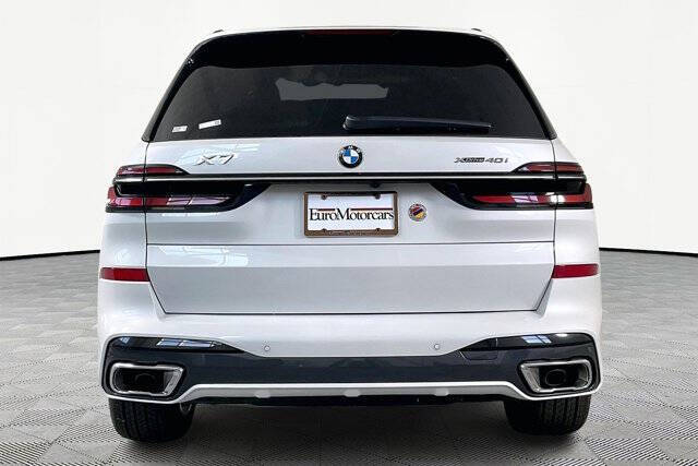 2026 BMW X7 xDrive40i